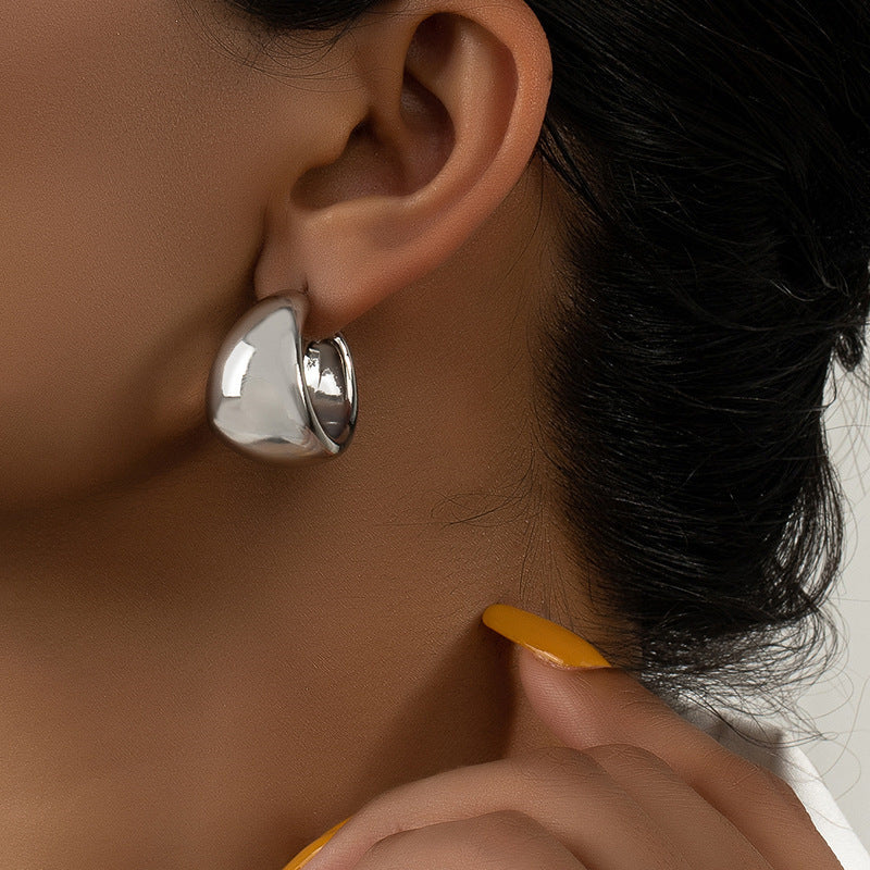 Euro-American Simple Wide C-Shaped Earrings