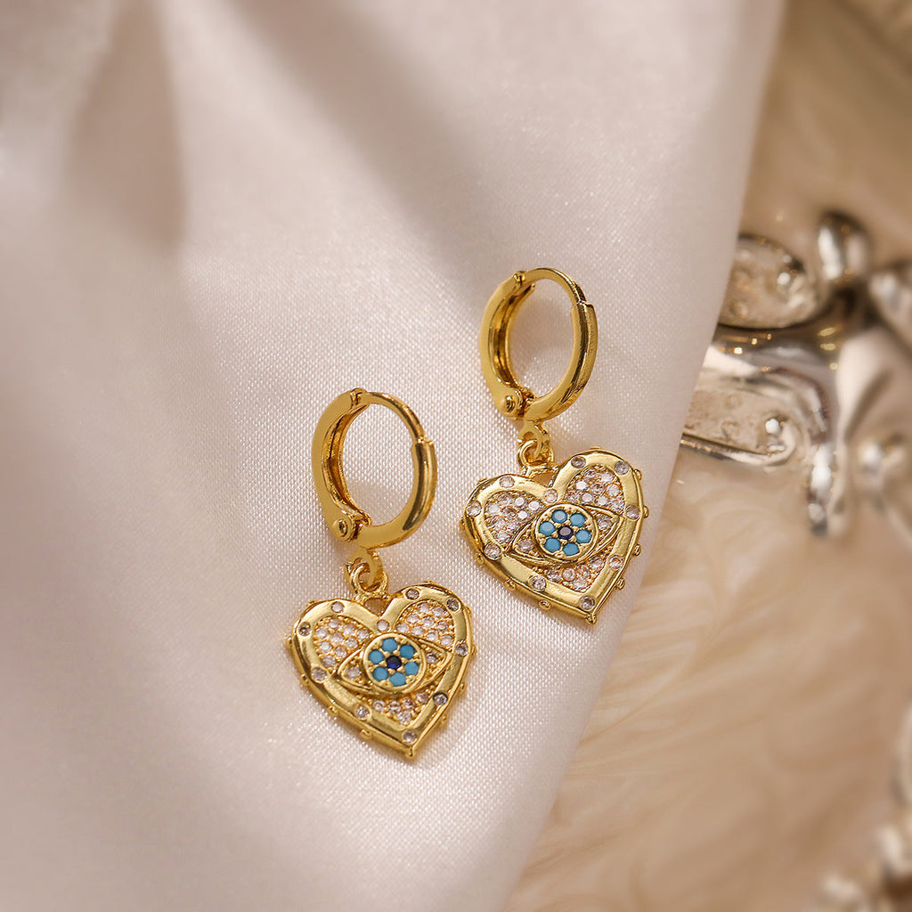 Heart-shaped Zircon Pendant Necklace and Earrings Set