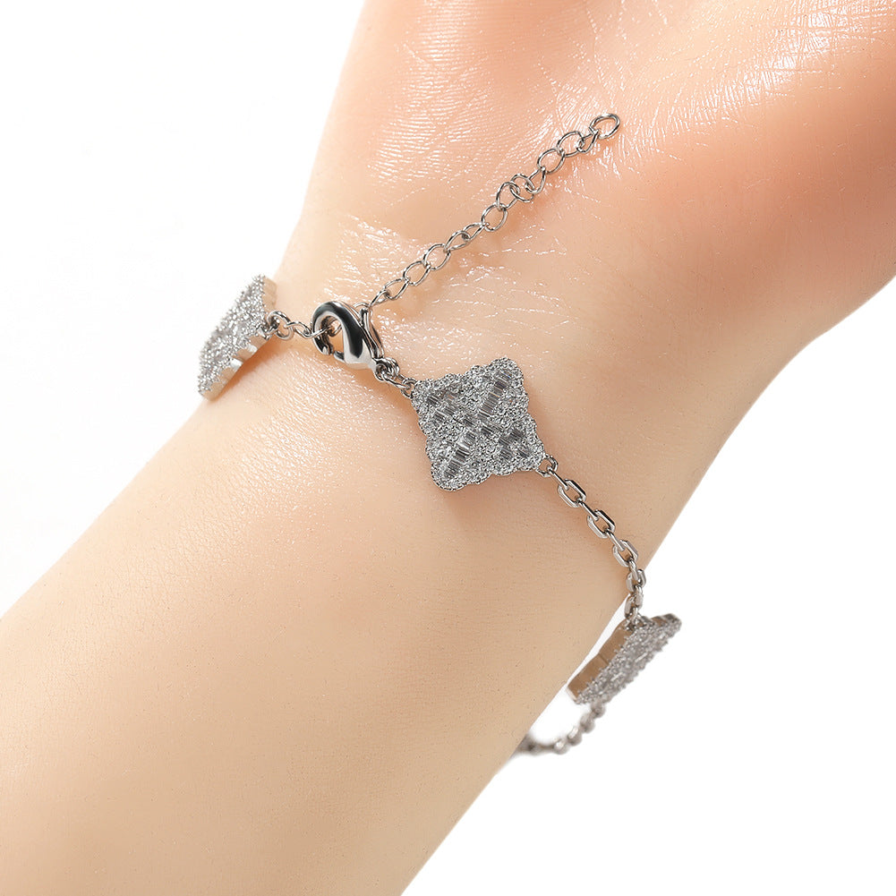 Four-Leaf Clover Copper Diamond Bracelet