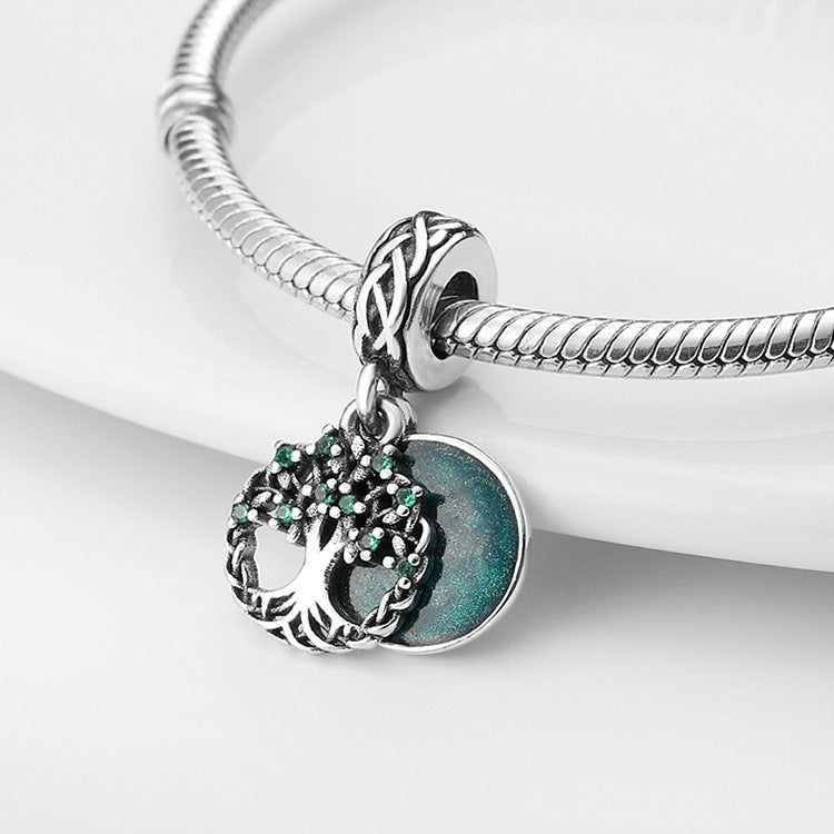 Lucky U-shaped Horseshoe Clover Pendant