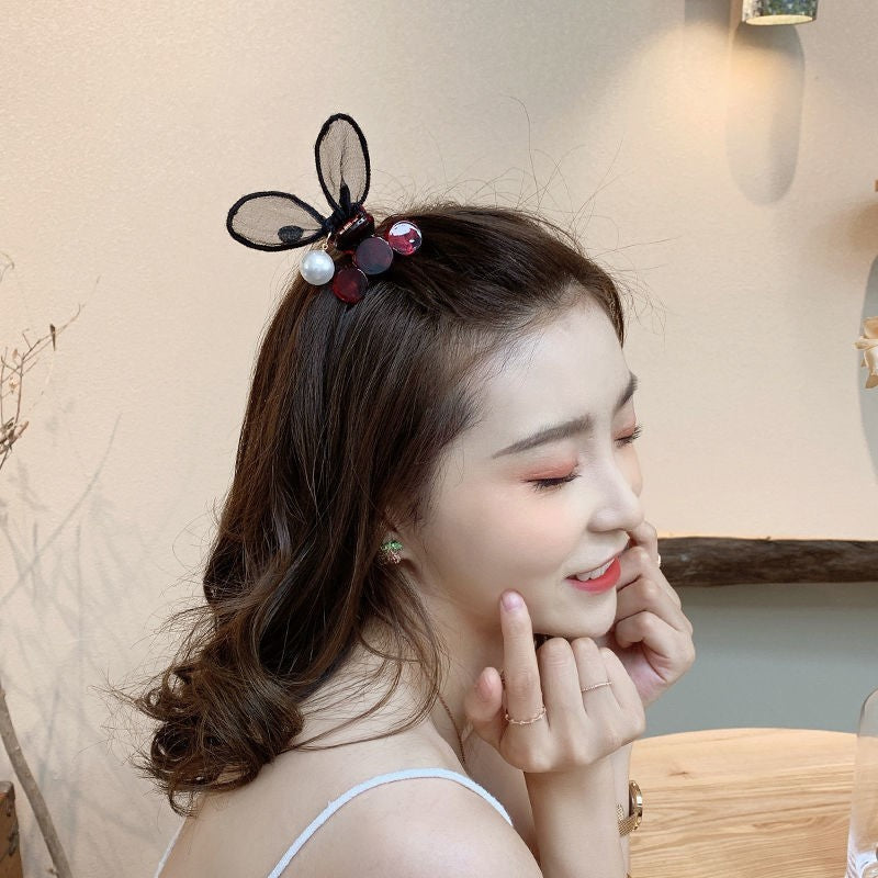 Polka Dot Rabbit Ears Hairpin with Pearls