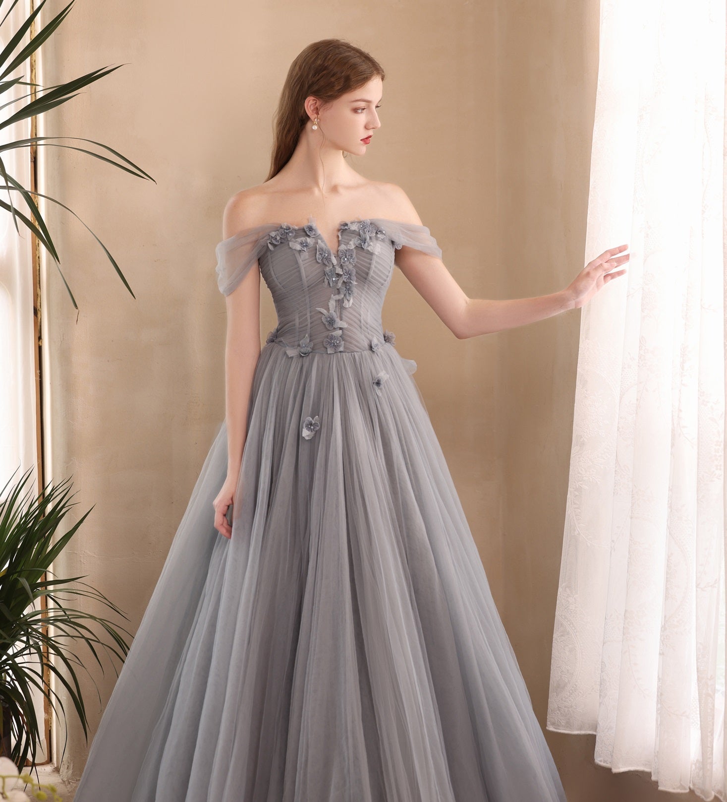 Dinner Annual Meeting Host Blue Off-shoulder Petal Dress For Women