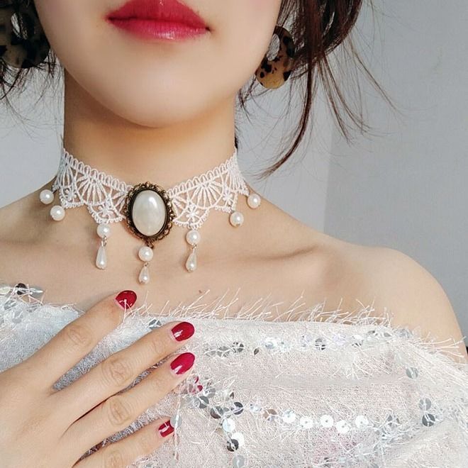 Personalized Crystal Lace Necklace